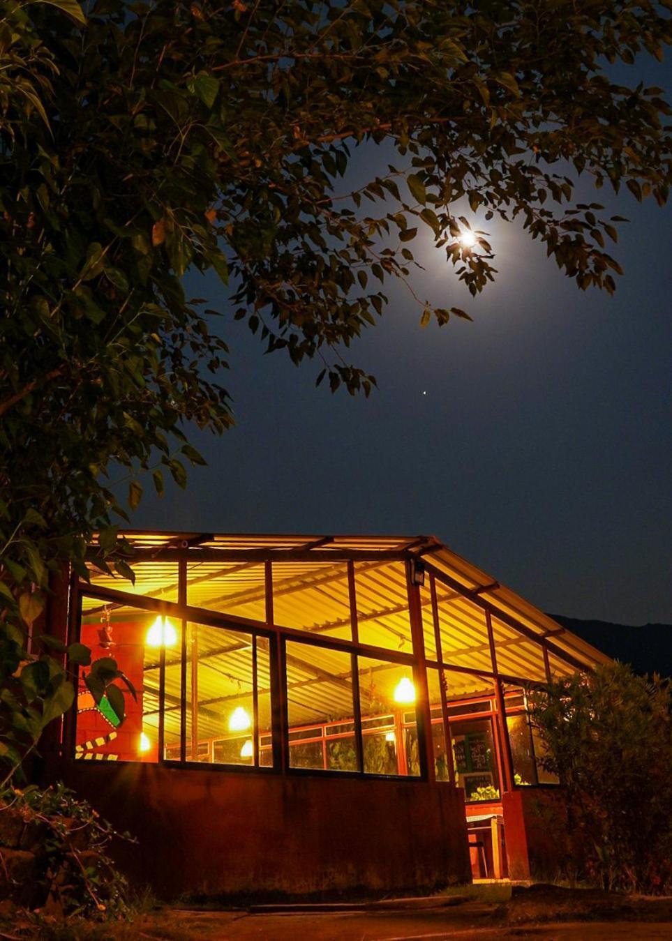 Mysticstays Resort Wai エクステリア 写真